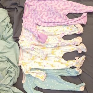 Newborn bundle